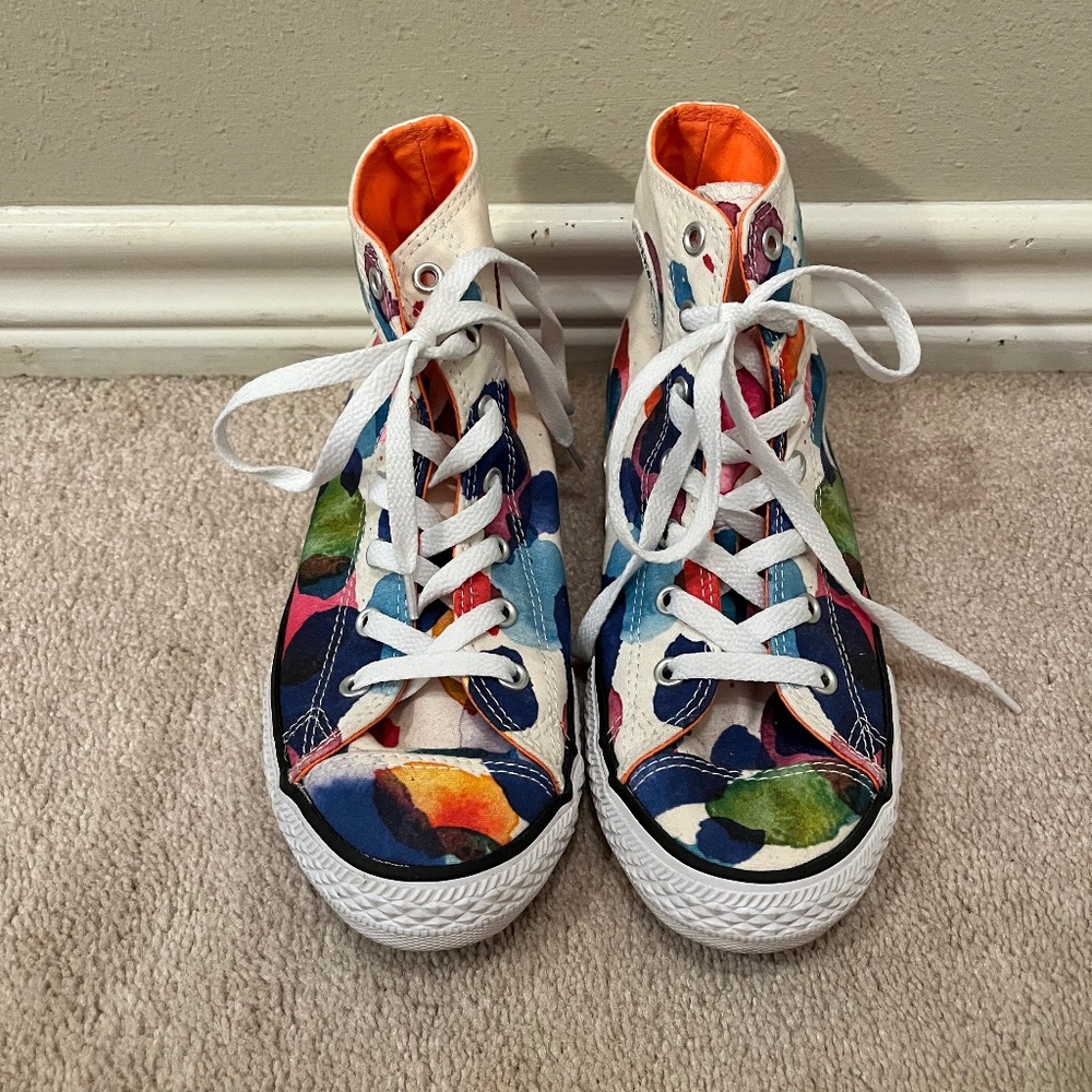 Unique Converse All Star Hi Tops in Multicolor, Junior Size 5